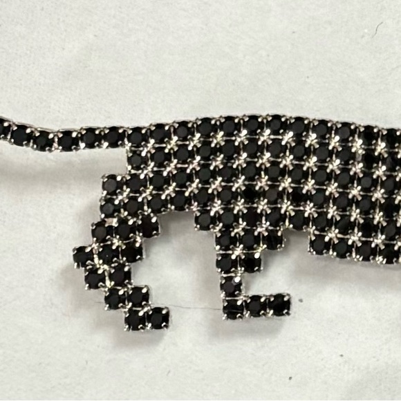 Dorothy Bauer Dachshund Dog Brooch - Rhinestone Pin - Picture 4 of 9